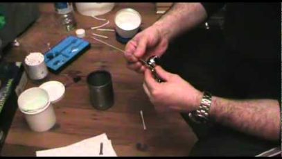 Model tips How to clean your airbrush after Enamel amp Acrylic paint use