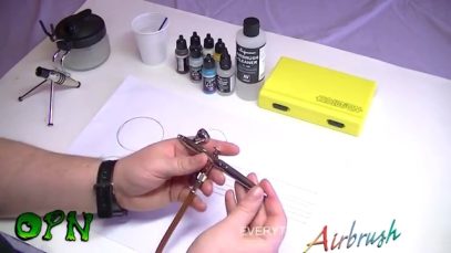 IWATA NEO AIR MINI COMPRESSOR - THE AIRBRUSH SHOW EP03 