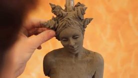 Tutorial sculpting a female body in clay. www.sculpturered.com
