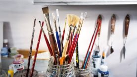 How to Clean a Paint Brush Oil Painting