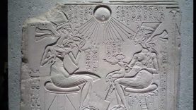 Akhenaten Nefertiti and Three Daughters