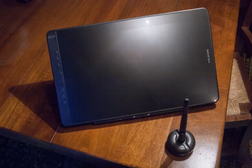 Huion Kamvas 13 Review and Impressions